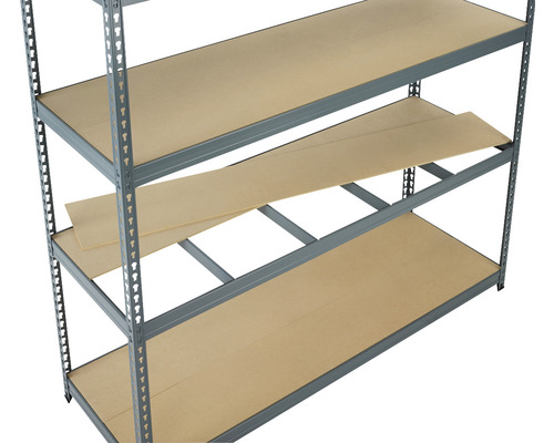 Metallregal mit Regalböden