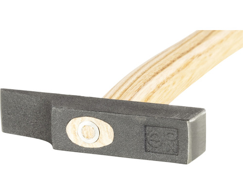 Schlosserhammer mit Holzstiel