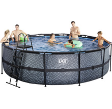 Aufstellpool mit Leiter und Badegästen