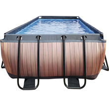 Aufstellpool mit Holzverkleidung und schwarzem Rahmen