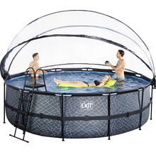 Runder Pool mit Überdachung, Leiter und Badegästen