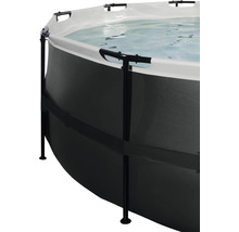 Detailansicht eines Aufstellpools mit Stahlrahmen und Wasser