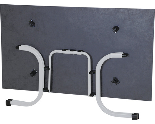 Unterseite eines Klapptisches mit Metallbeinen