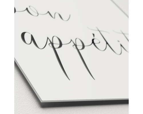 Dekoratives Schild mit der Aufschrift Bon Appetit