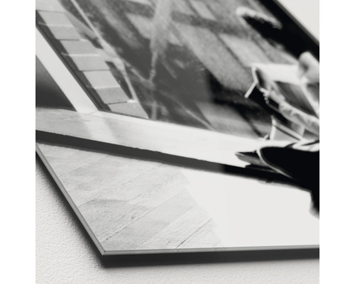 Nahaufnahme eines Fotos auf einer Platte