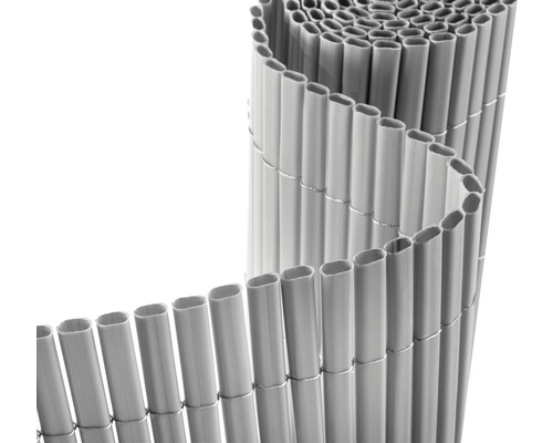 Sichtschutzmatte Konsta PVC ovalförmig 3 x 0,9 m grau Grauer Sichtschutzzaun aus Kunststoff aufgerollt