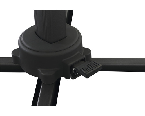 Detailansicht eines Feststellhebels an einem Sonnenschirmständer