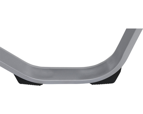 Detailansicht eines Metallgestells mit Kunststofffüßen