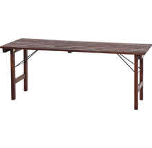 Klappbarer Holztisch für den Innen- und Außenbereich.