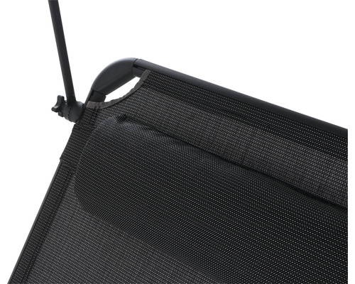 Detailansicht einer schwarzen Sonnenliege