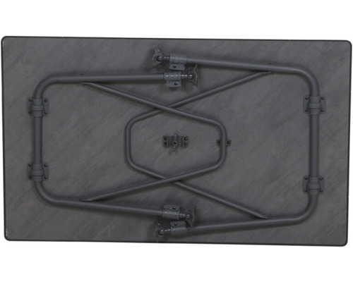 Unterseite eines Klapptisches mit Metallrahmen