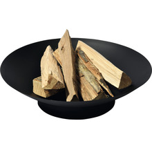 Feuerschale mit Holzscheiten