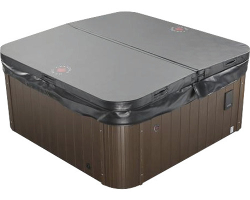 Abgedeckter Whirlpool mit Isolierabdeckung
