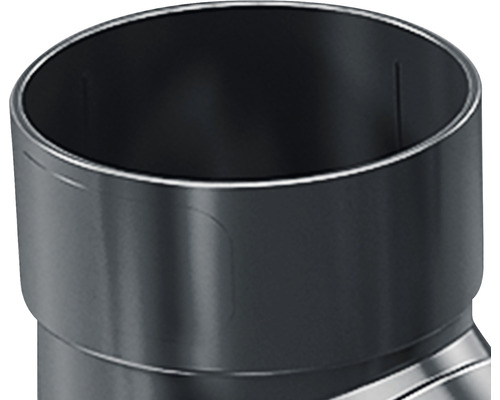 Detailaufnahme eines schwarzen Ofenrohrs