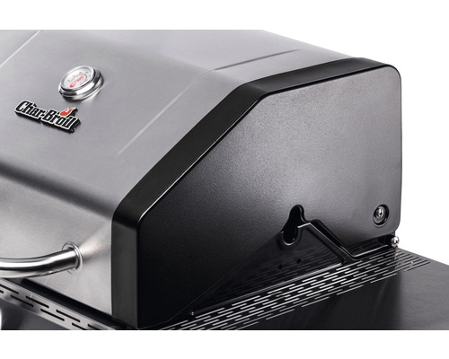 Detailansicht eines Grills von Char-Broil mit Thermometer und Grillrost