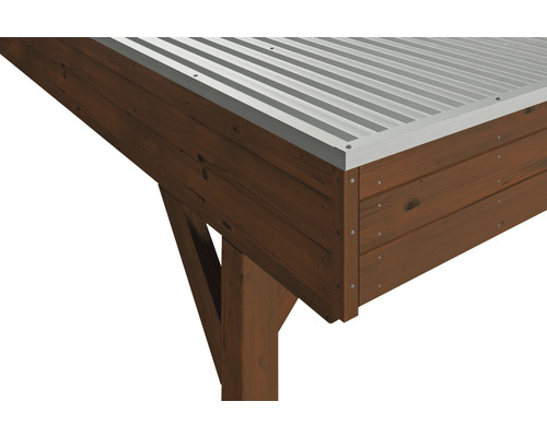 Detailansicht eines Holzpavillons mit Metalldach
