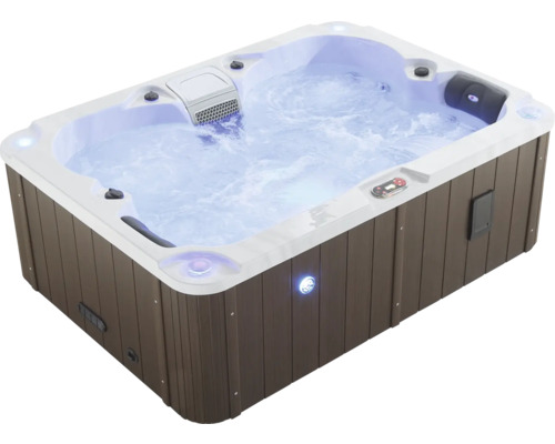 Sprudelbad mit Holzverkleidung und sprudelndem Wasser