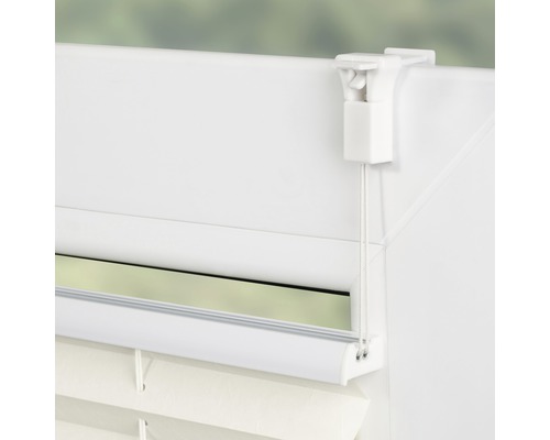 Weiße Jalousie mit Zugmechanismus zur Fensterdekoration