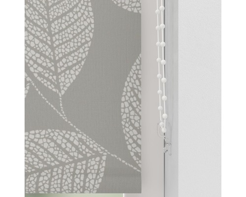 Rolladen mit Blattmuster und Kettenzug