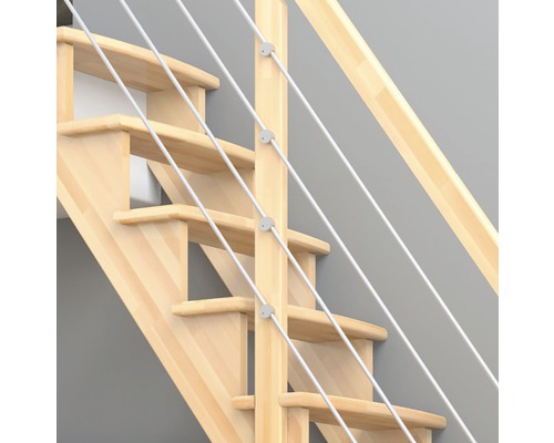 Holztreppe mit Stahlseilgeländer