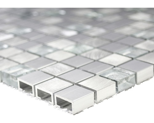 Mosaikfliese aus Glas und Aluminium