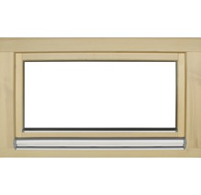Holzfenster mit silberner Abdeckung