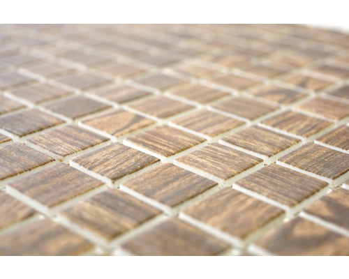 Mosaikfliesen mit Holzoptik