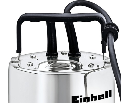 Einhell Logo auf einer Tauchpumpe