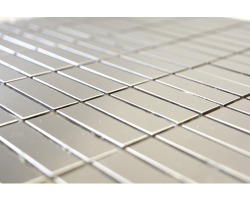 Rechteckige Mosaikfliesen aus Metall