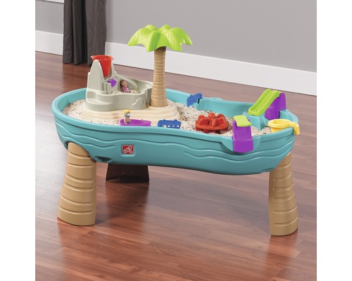 Sand- und Wassertisch mit Spielzeug für den Außenbereich