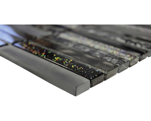 Mosaikfliese mit Glas und Glitzerpartikeln