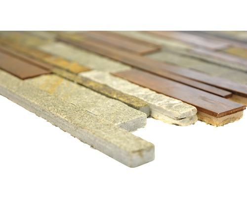 Nahaufnahme eines Mosaiks aus Stein und Holz