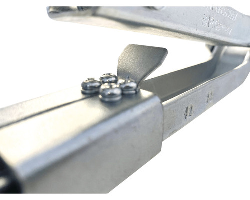 Metallverbinder mit Schrauben