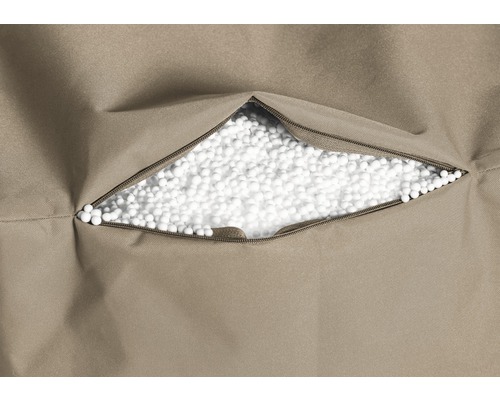 Füllung aus Polystyrolkügelchen in Sitzsack