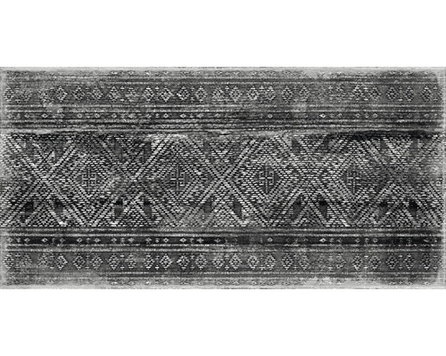 Teppich mit geometrischem Muster