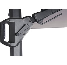 Detailansicht eines Sonnenschirm-Bedienungselements mit Kurbel