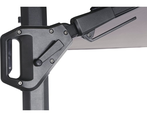 Detailansicht eines Sonnenschirm-Bedienungselements mit Kurbel