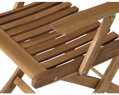 Detailansicht eines Holzklappstuhls