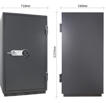 Grauer Tresor mit den Maßen 710 mm Breite, 580 mm Tiefe und 1255 mm Höhe, ausgestattet mit einem digitalen Zahlenschloss und einem Schlüssel