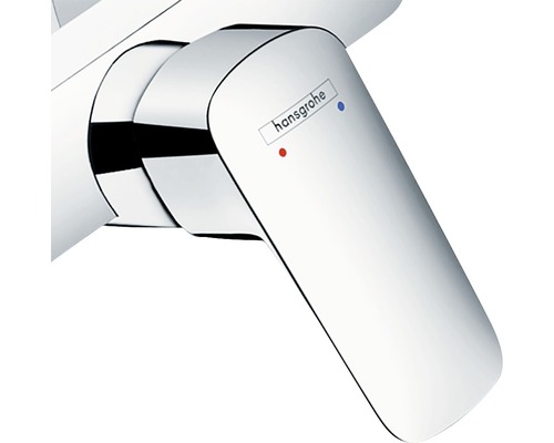 Nahaufnahme einer Armatur von Hansgrohe