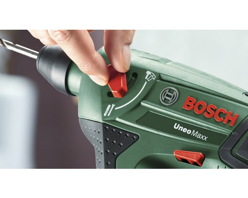 Bosch Uneo Maxx Akkubohrer im Detail mit Funktionsschalter und Bohrer
