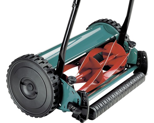 Handrasenmäher mit rotierenden Klingen