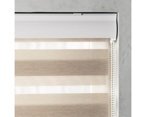Doppelrollo mit horizontalen Streifen
