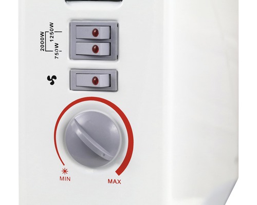 Nahaufnahme von Schaltern und Drehknopf eines Heizgeräts zur Leistungs- und Temperatureinstellung