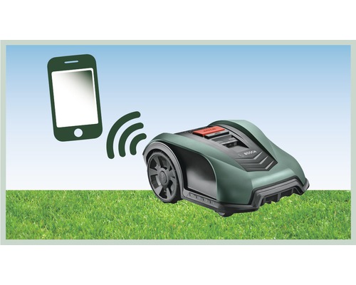 Rasenmähroboter mit Smartphone-Verbindung auf Rasen