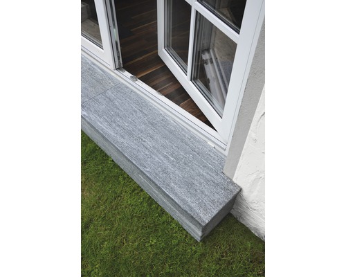 FLAIRSTONE Trittstufe Arctic Gneis grau 1 Längsseite geschliffen und gefast 115 x 35 cm-0