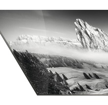 Schwarzweiß-Wandbild mit Berglandschaft