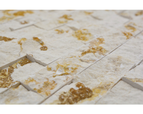 Naturstein-Wandverkleidung aus Travertin