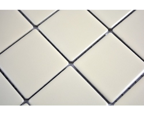 Mosaikfliesen in quadratischer Form