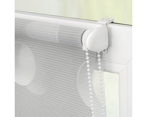 Doppelrollo mit Kettenzug am Fenster